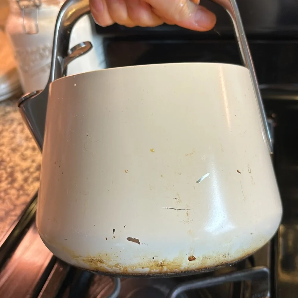 Caraway whistling tea kettle - Picture 4 of 7